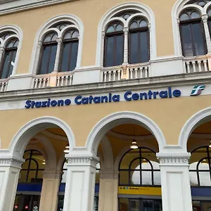 https://casa-proserpina-catania.catania-hotels.net